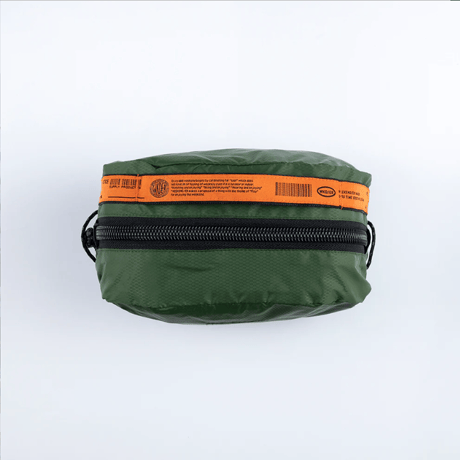 【WEEKENDER（ウィークエンダー）】 LW UTILITY POUCH