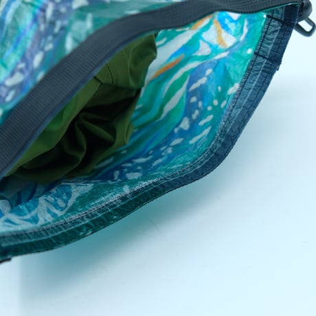【soar art Works】ダイニーマドライバッグ Sサイズ（3L）
