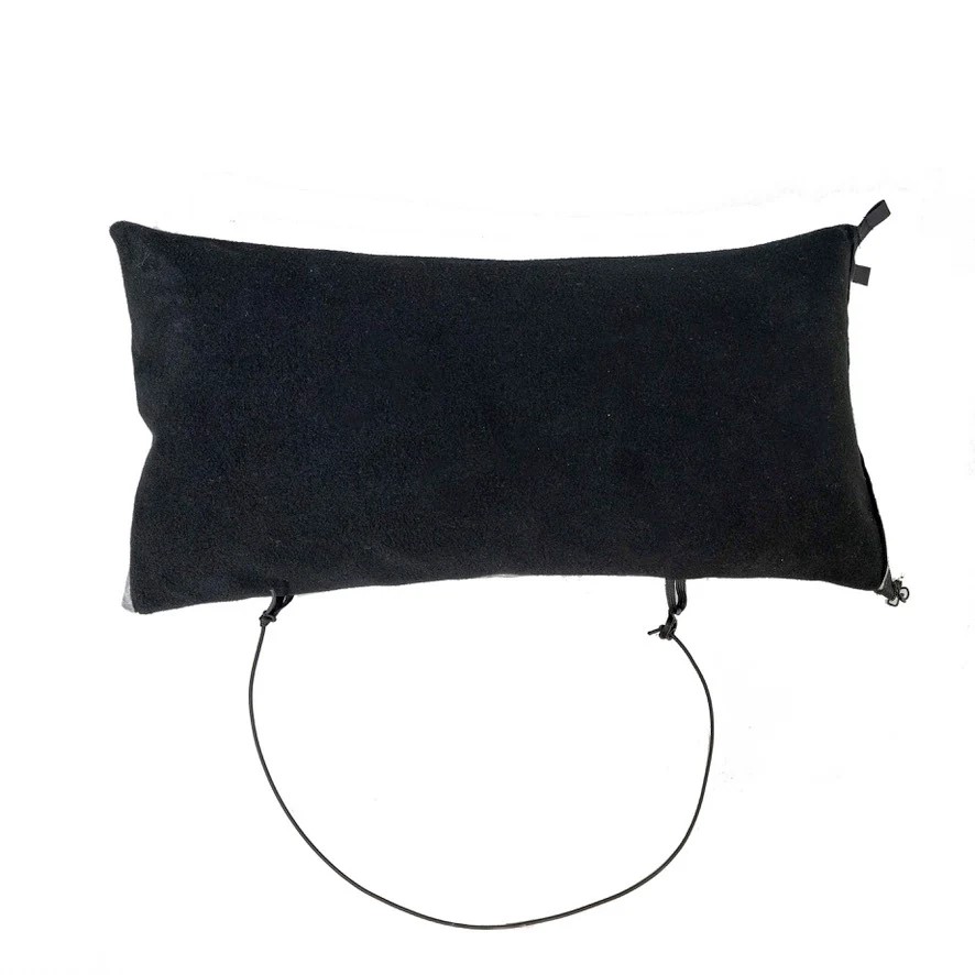【新品未使用】Zpacks medium pillow スタッフサック兼 枕 正規販売店】Zpacks Medium Pillow ULスタッフサック枕 - メルカリ