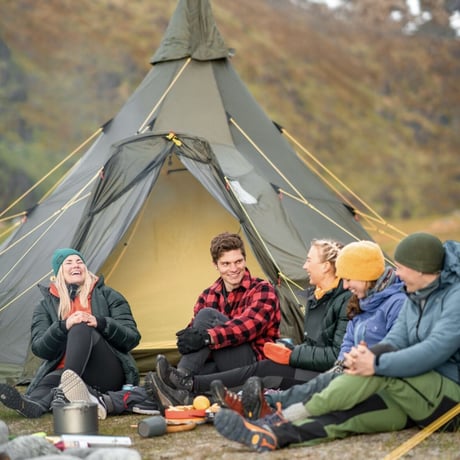 【HELSPORT / ヘルスポート】Varanger Camp / バランゲルキャンプ 12-14 人用 テント