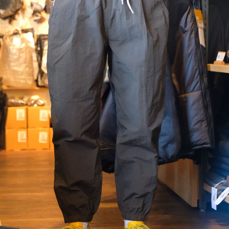 tarp to tarp迷迭香 NYLON HARVEST TRAINER