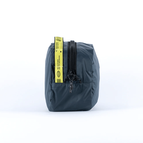 【WEEKENDER（ウィークエンダー）】 LW UTILITY POUCH