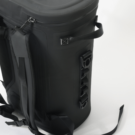 【Deelight/ディーライト】【Glacier30/グレーシア30】 ソフトクーラーボックス　リュック型クーラー 23L