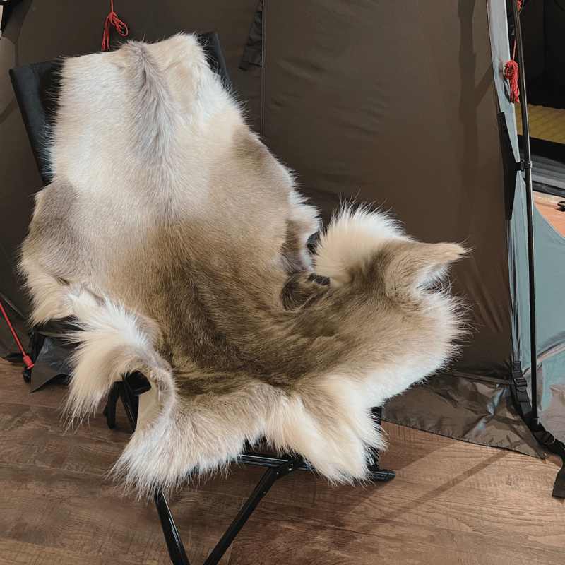 Reindeer fur (トナカイ毛皮) | yellowknife Outdoor Shop