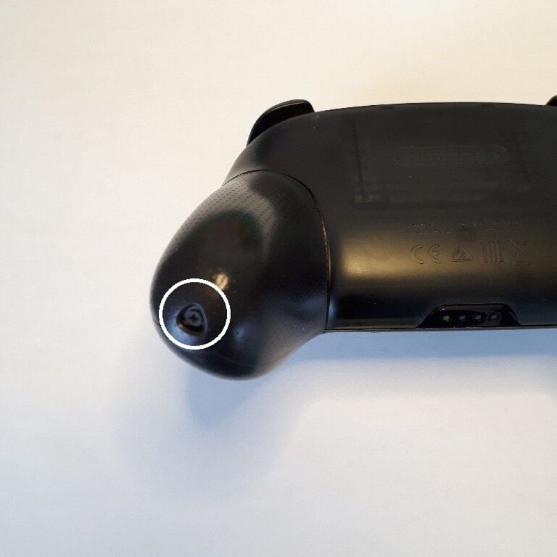 Switch Proコントローラー(純正品) なめたグリップのネジ交換します