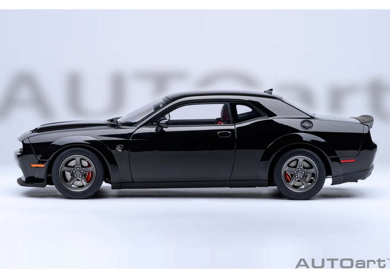 AUTOart 1/18 ダッジ チャレンジャー SRT スーパー ストック 2023
