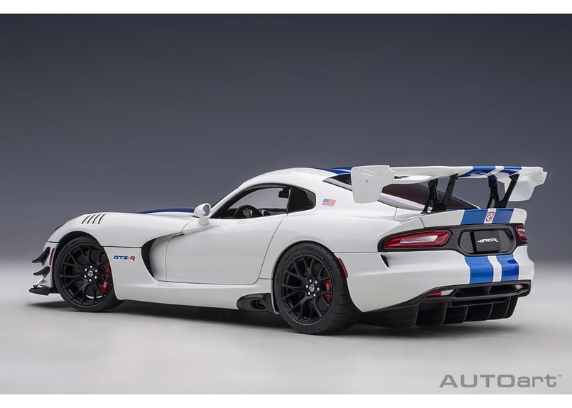 未開封品 autoart 1/18 DODGE Viper GTS R