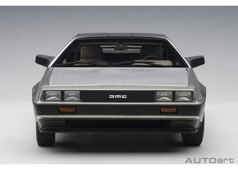 AUTOart 1/18 デロリアン DMC-12 （サテンシルバー） 79916 | AUT
