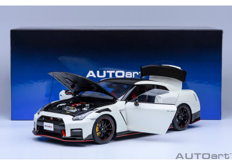 AUTOart 1/18 日産 GT-R （R35） ニスモ スペシャルエディション （ブリリ