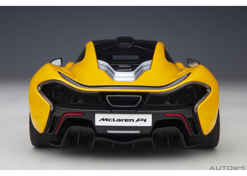 AUTOart 1/18 マクラーレン P1 (メタリック・イエロー AUTOart 1/18 マクラーレン P1 (メタリック・イエロー