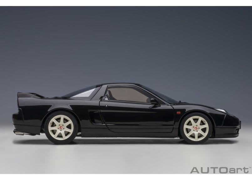 【美品】AUTOart 1/18　ホンダ NSX-R （NA2） AUTOart 1/18 Honda NSX-R (NA2) Berlina Black Finished