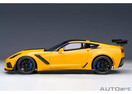 AUTOart 1/18　シボレー コルベット （C7） ZR1 （イエロー）　71278