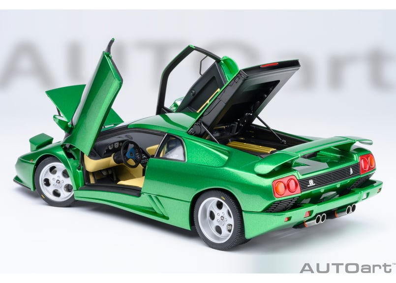 AUTOart 1/18 ランボルギーニ ディアブロ SE30 （メタリック・グリーン