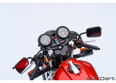 AUTOart 1/12　ホンダ CB750F 「バリバリ伝説」 （「巨摩 郡」 ヘルメット付属）12561