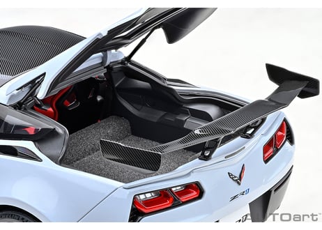 AUTOart 1/18　シボレー コルベット （C7） ZR1 （グレー・メタリック）　71277