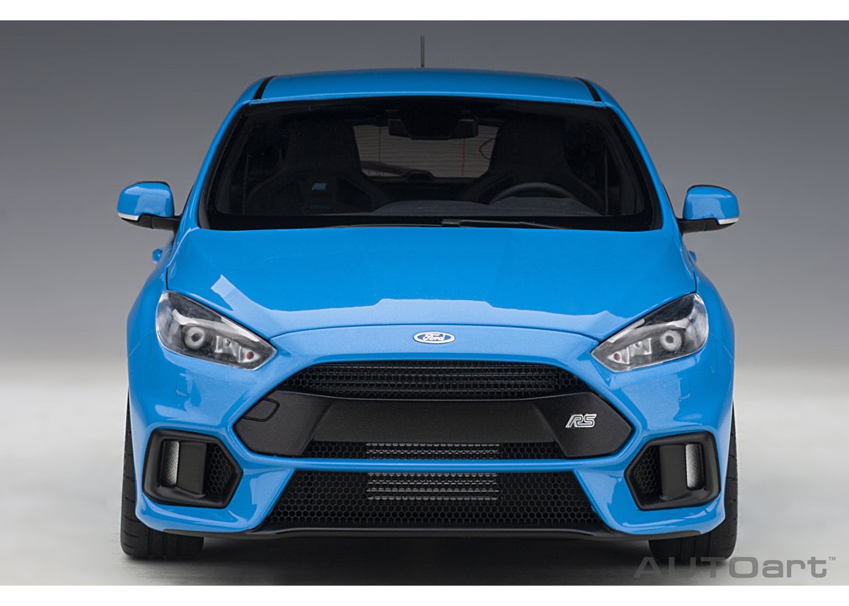 フォード フォーカス RS ミニカー　ル・マン　京商　1/18 オートアート fit=scale-down,w=1200