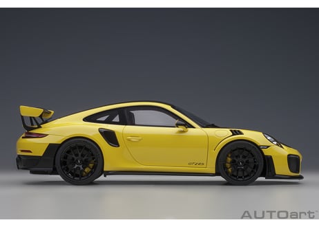 AUTOart 1/18　ポルシェ 911 （991.2） GT2 RS ヴァイザッハ・パッケージ （イエロー／カーボンブラック）　78172