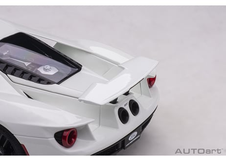 AUTOart 1/18　フォード GT 2017 （ホワイト）　72941