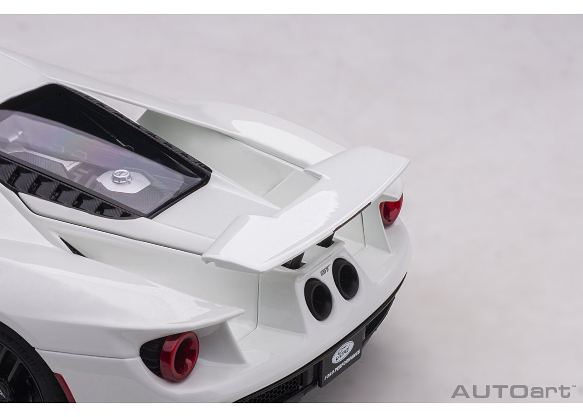 AUTOart 1/18 フォード GT 2017 (ホワイト) 72941 | AUTOar AUTOart 1/18 フォード GT 2017 (ホワイト) 72941 | AUTOar