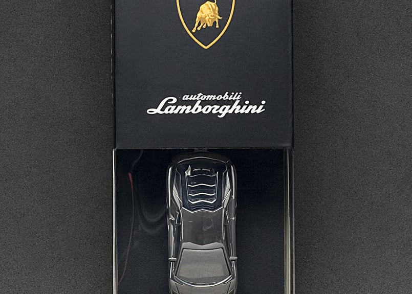 AUTOart 1/87スケール ランボルギーニ アヴェンタドール キー AUTOart 1/87スケール ランボルギーニ アヴェンタドール キー