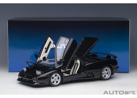 AUTOart 1/18　ランボルギーニ ディアブロ SE30 （DEEP BLACK METALLIC／メタリック・ブラック）　79159