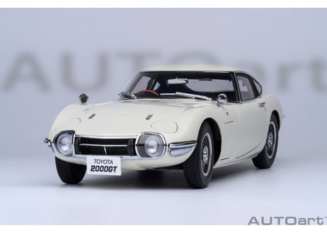 AUTOart 1/18　トヨタ 2000GT 1967 （ホワイト）　79546