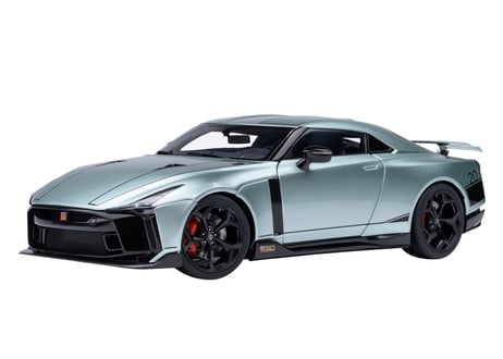 AUTOart 1/18　NISSAN GT-R50 by ITALDESIGN （メタリック・グリーン／ブラック）　77512