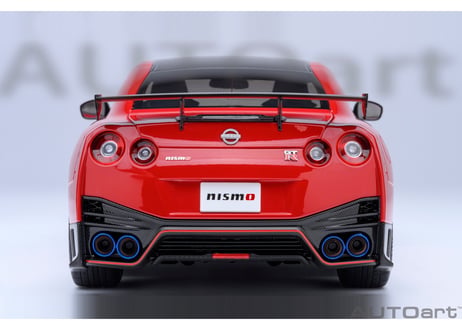 AUTOart 1/18　日産 GT-R （R35） ニスモ スペシャルエディション （バイブラントレッド）　77502