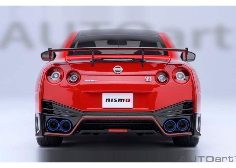 AUTOart 1/18 日産 GT-R (R35) ニスモ スペシャルエディション AUTOart 1/18 日産 GT-R (R35) ニスモ スペシャルエディション