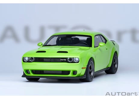 AUTOart 1/18　ダッジ チャレンジャー SRT スーパー ストック 2023 （メタリック・ライムグリーン ＜SUBLIME＞）　71769