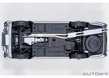 AUTOart 1/18　アストンマーチン DB5 「007／ゴールドフィンガー」 ボンドカー　70296