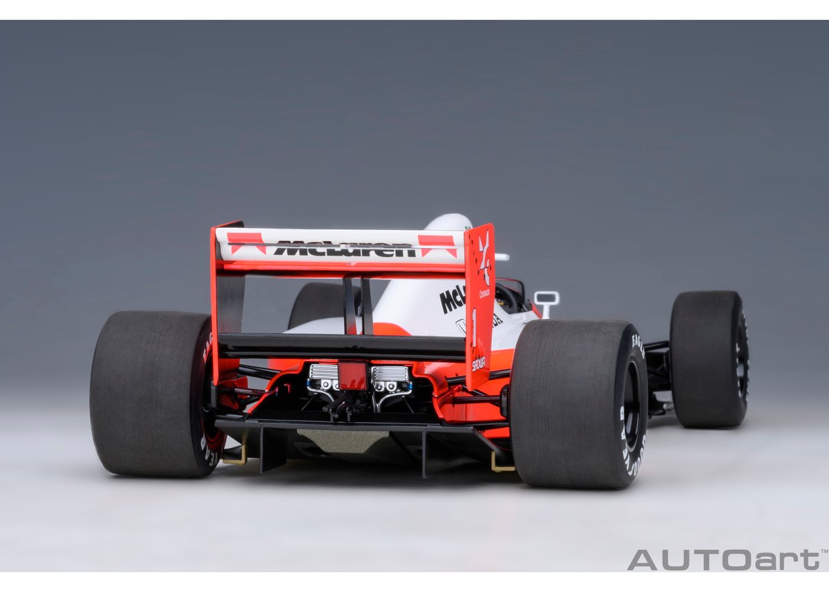 AUTOart 1/18 マクラーレン ホンダ MP4/6 日本GP 1991年 #1 （アイ