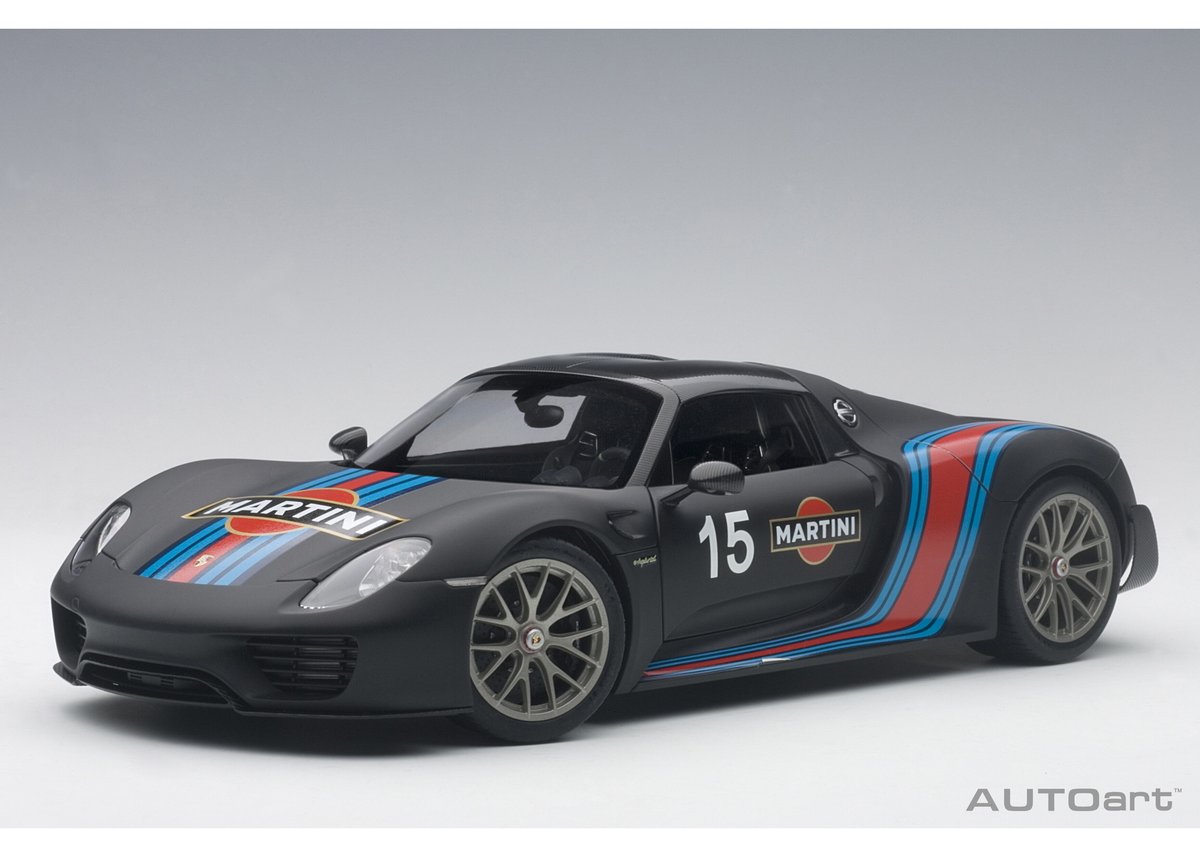 1/18 オートアート　AUTOart　ポルシェ918スパイダー　美品　黒 AUTOart 1/18 ポルシェ 918 スパイダー バイザッハ・パッケージ