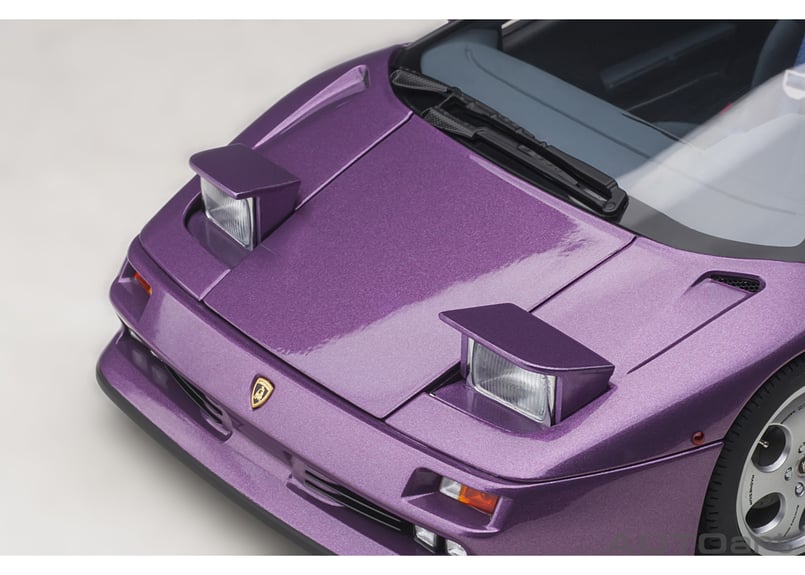AUTOart 1/18 ランボルギーニ ディアブロ SE30 (VIOLA SE30 AUTOart 1/18 ランボルギーニ ディアブロ SE30 (VIOLA SE30
