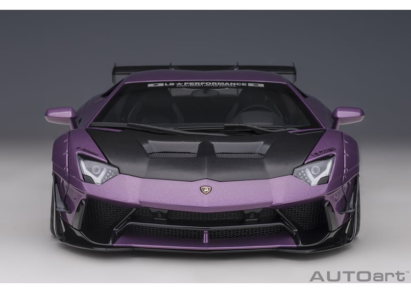 AUTOart 1/18 LB-WORKS ランボルギーニ アヴェンタドール AUTOart 1/18 LB-WORKS ランボルギーニ アヴェンタドール