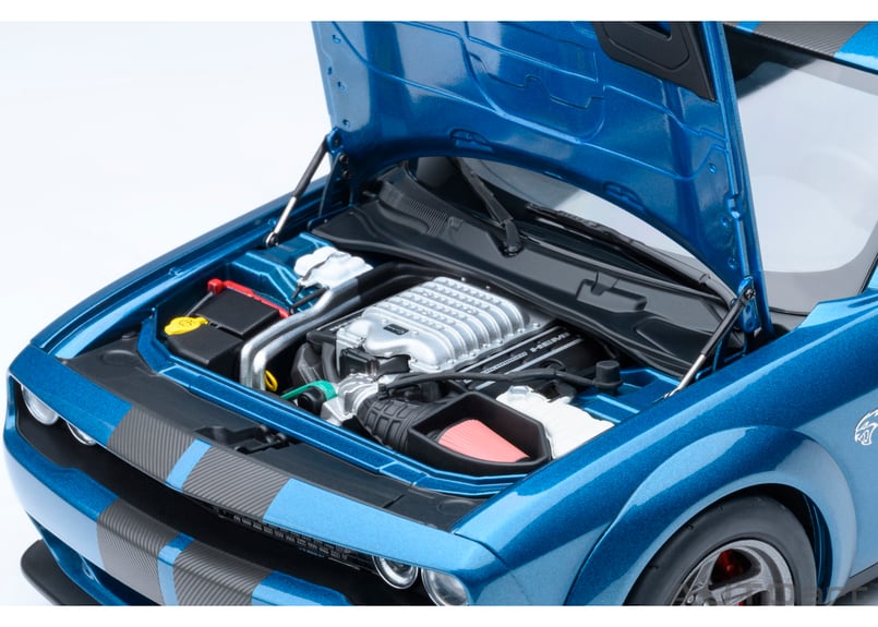 AUTOart 1/18 ダッジ チャレンジャー SRT スーパー ストック 2023