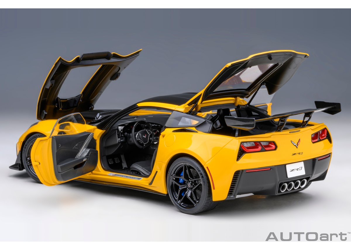 ホットウィールシボレー・コルベットZL-11969 イエロー 1/18 【公式通販】