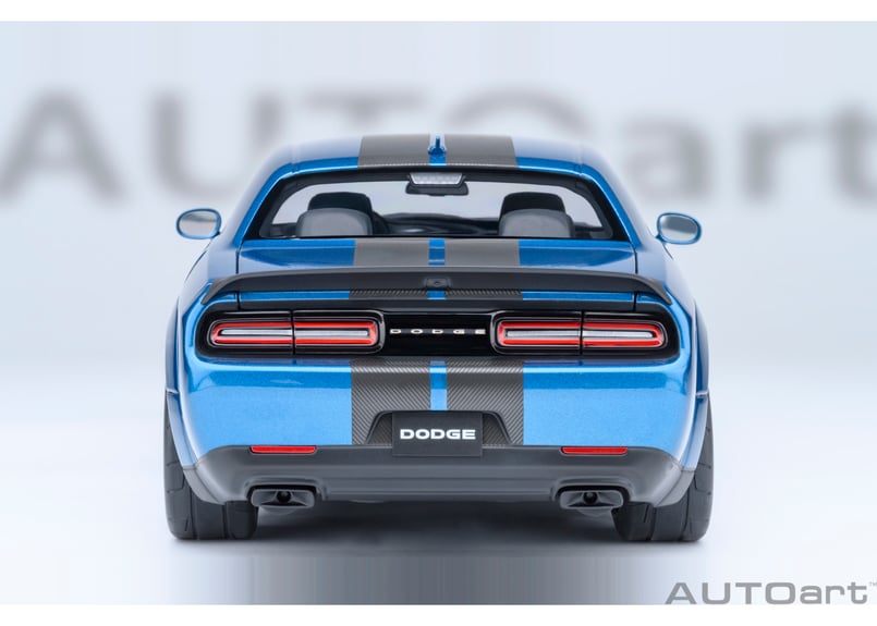 AUTOart 1/18 ダッジ チャレンジャー SRT スーパー ストック 2023