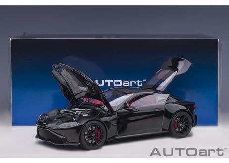 AUTOart 1/18　アストンマーチン ヴァンテージ 2019 （ブラック／カーボンブラック・ルーフ）　70275