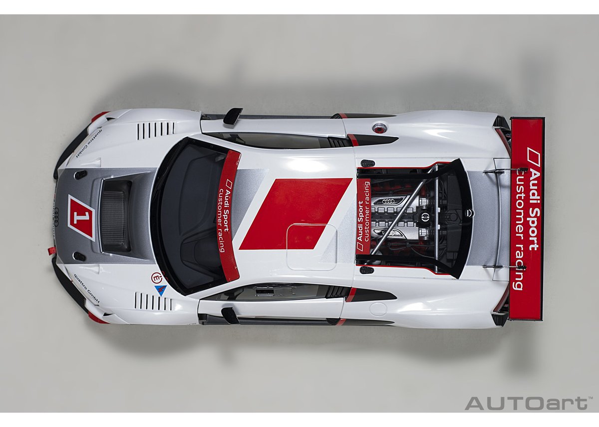 AUTOart 1/18 アウディ R8 LMS 2016 プレゼンテーションカー （ジュネー