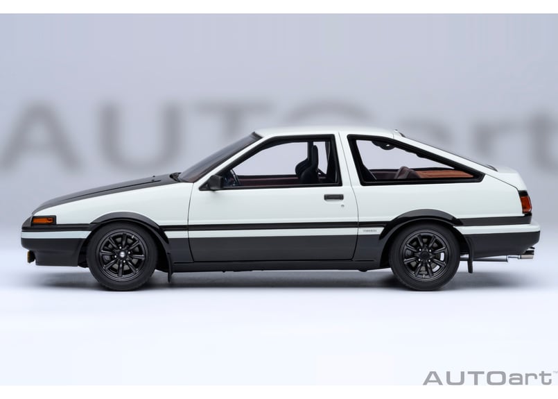 AUTOart 1/18 トヨタ スプリンター トレノ (AE86) 「頭文字 D」 “プロジ