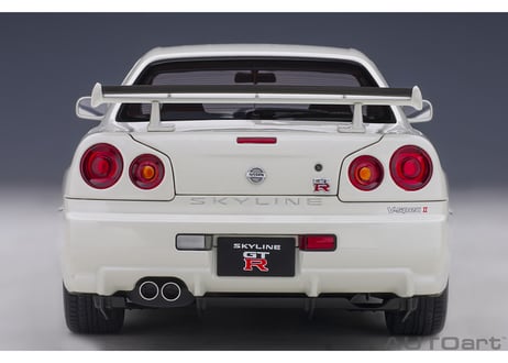 AUTOart 1/18　日産 スカイライン GT-R （R34） Vスペック II （ホワイトパール）　77406
