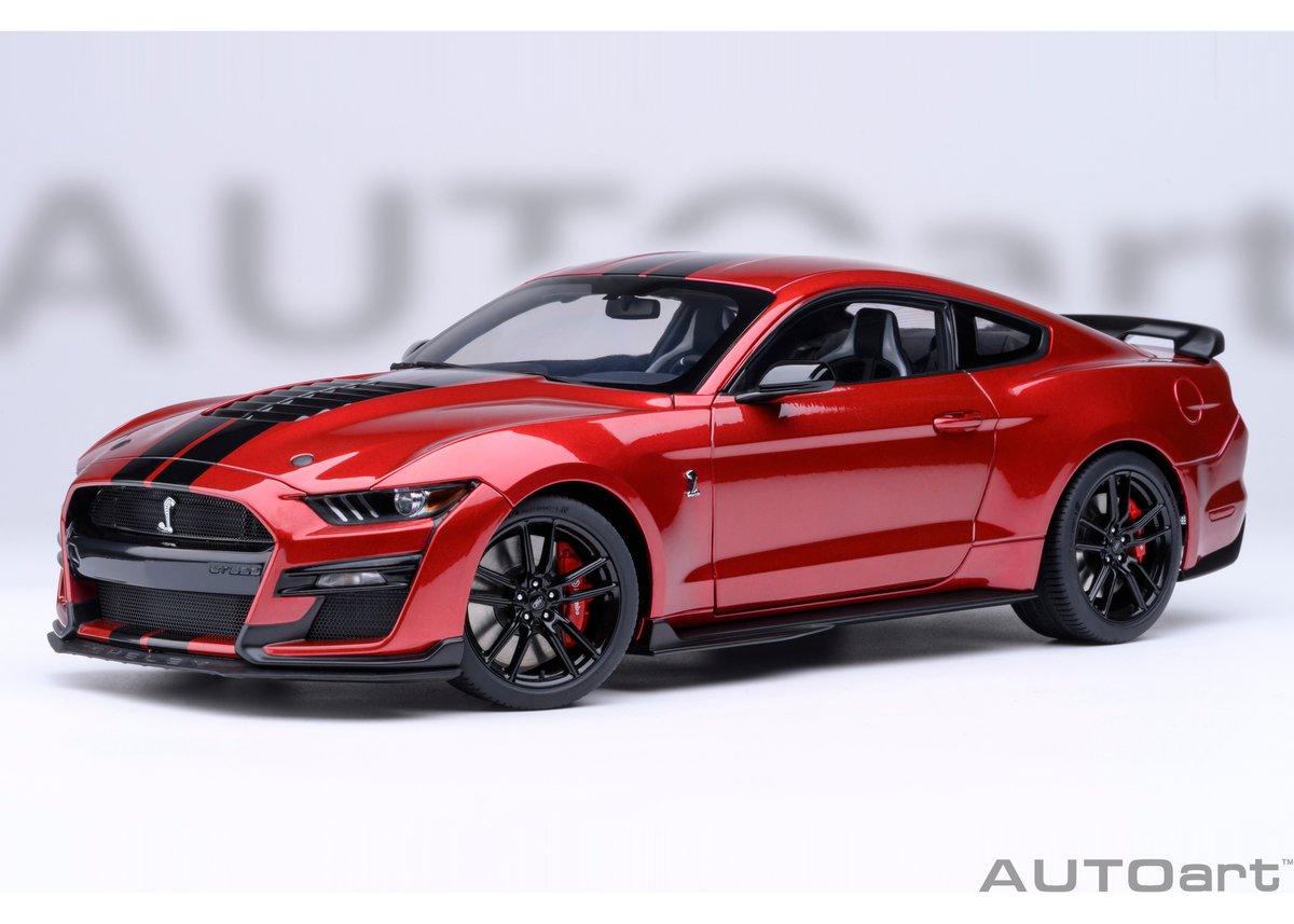【1/18・シェルビーGT500・フォード・マスタング・2台セット】 AUTOart 1/18 フォード マスタング シェルビー GT500 （グリーン