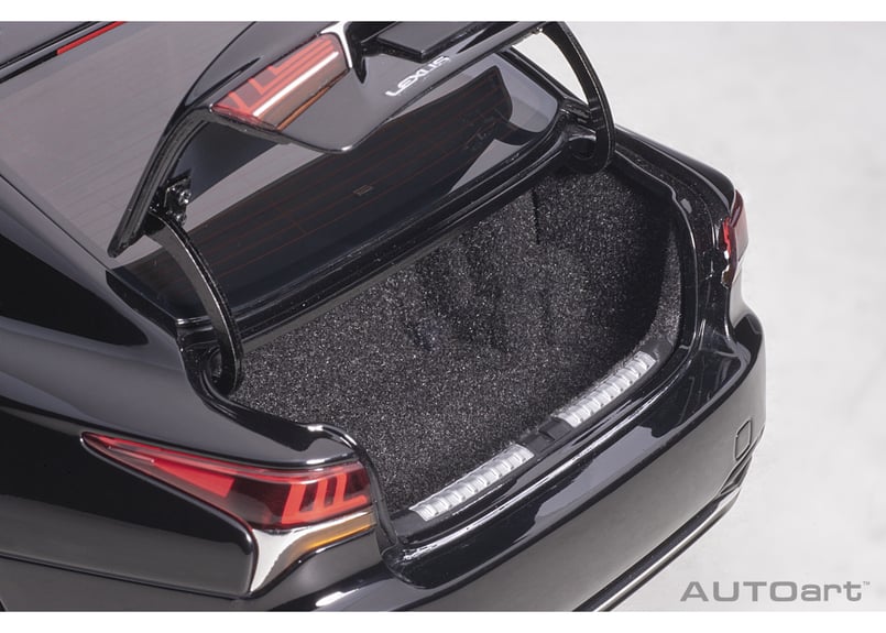 AUTOart 1/18 レクサス LS500h (ブラック ※インテリア・カラー