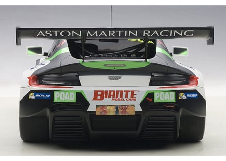 AUTOart 1/18　アストンマーチン V12 ヴァンテージ 2015 #99 (バサースト12時間レース)　	81507