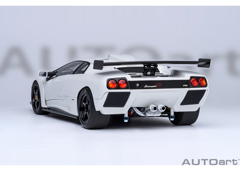 AUTOart 1/18 ランボルギーニ ディアブロ GTR （ホワイト） 79136 | A