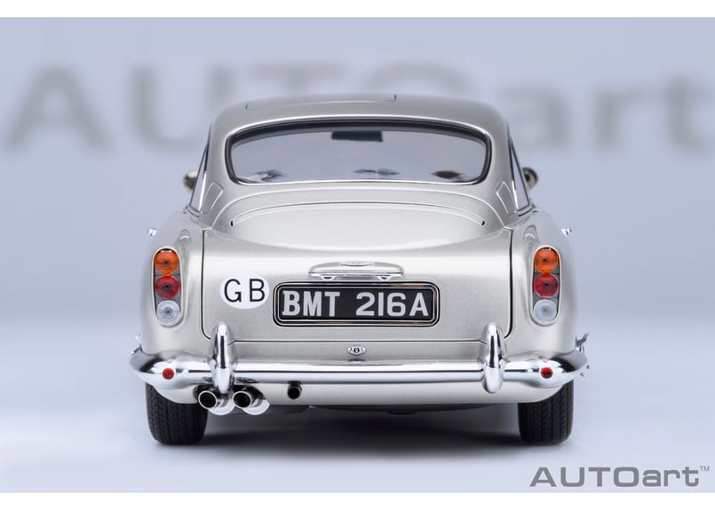 AUTOart 1/18 アストンマーチン DB5 「007/ゴールドフィンガー AUTOart 1/18 アストンマーチン DB5 「007/ゴールドフィンガー