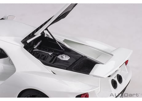 AUTOart 1/18　フォード GT 2017 （ホワイト）　72941