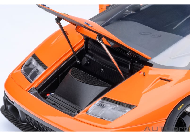 AUTOart 1/18 ランボルギーニ ディアブロ GTR （オレンジ） 79139 | A