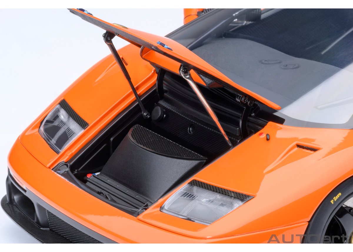 AUTOart 1/18 ランボルギーニ ディアブロ GTR （オレンジ） 79139 | A